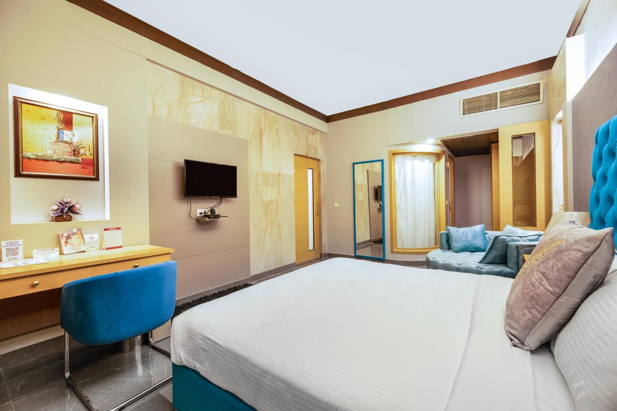 Hotel Pal Heights Bhubaneswar Exterior foto